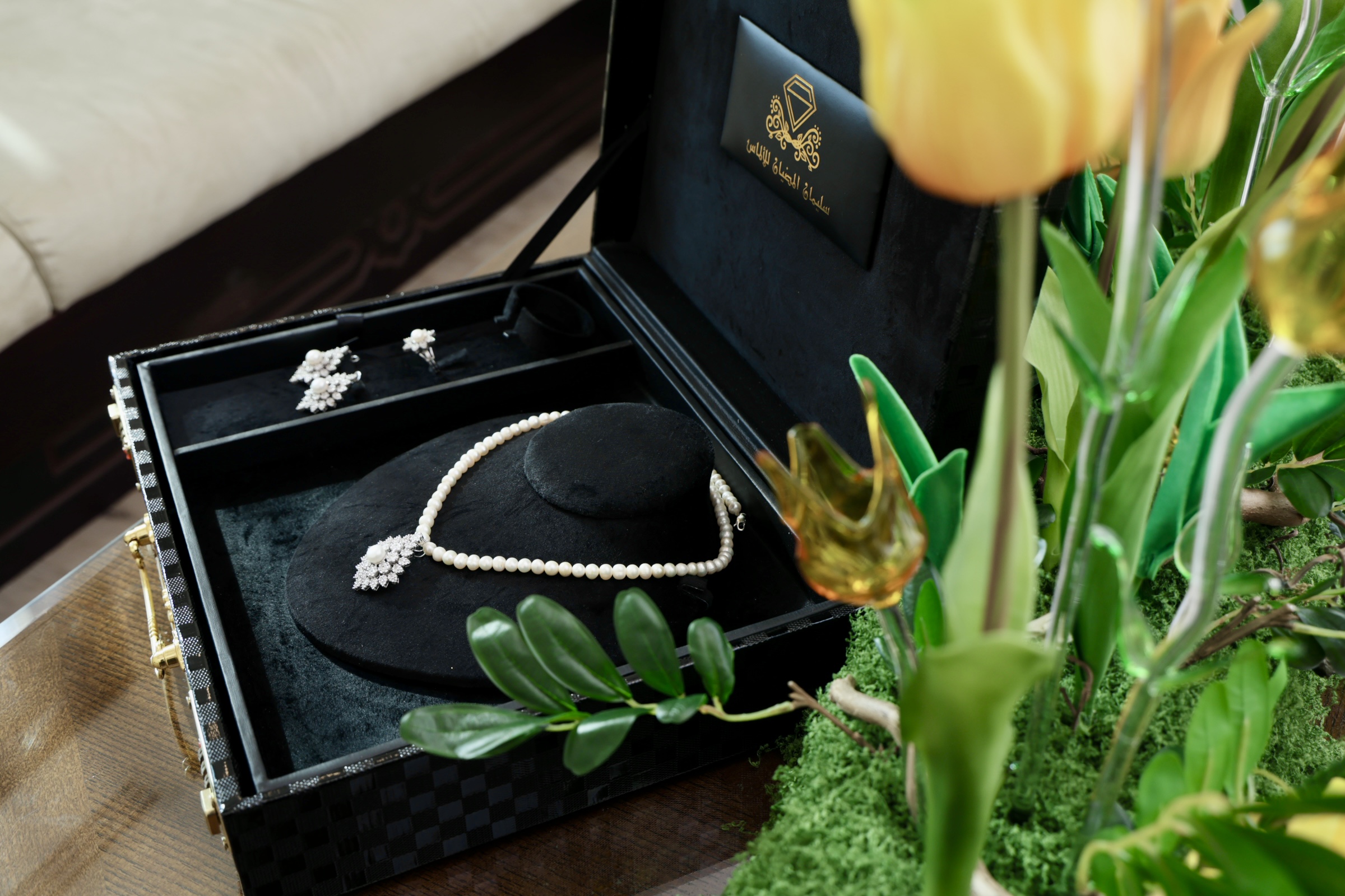 صورة تفاصيل